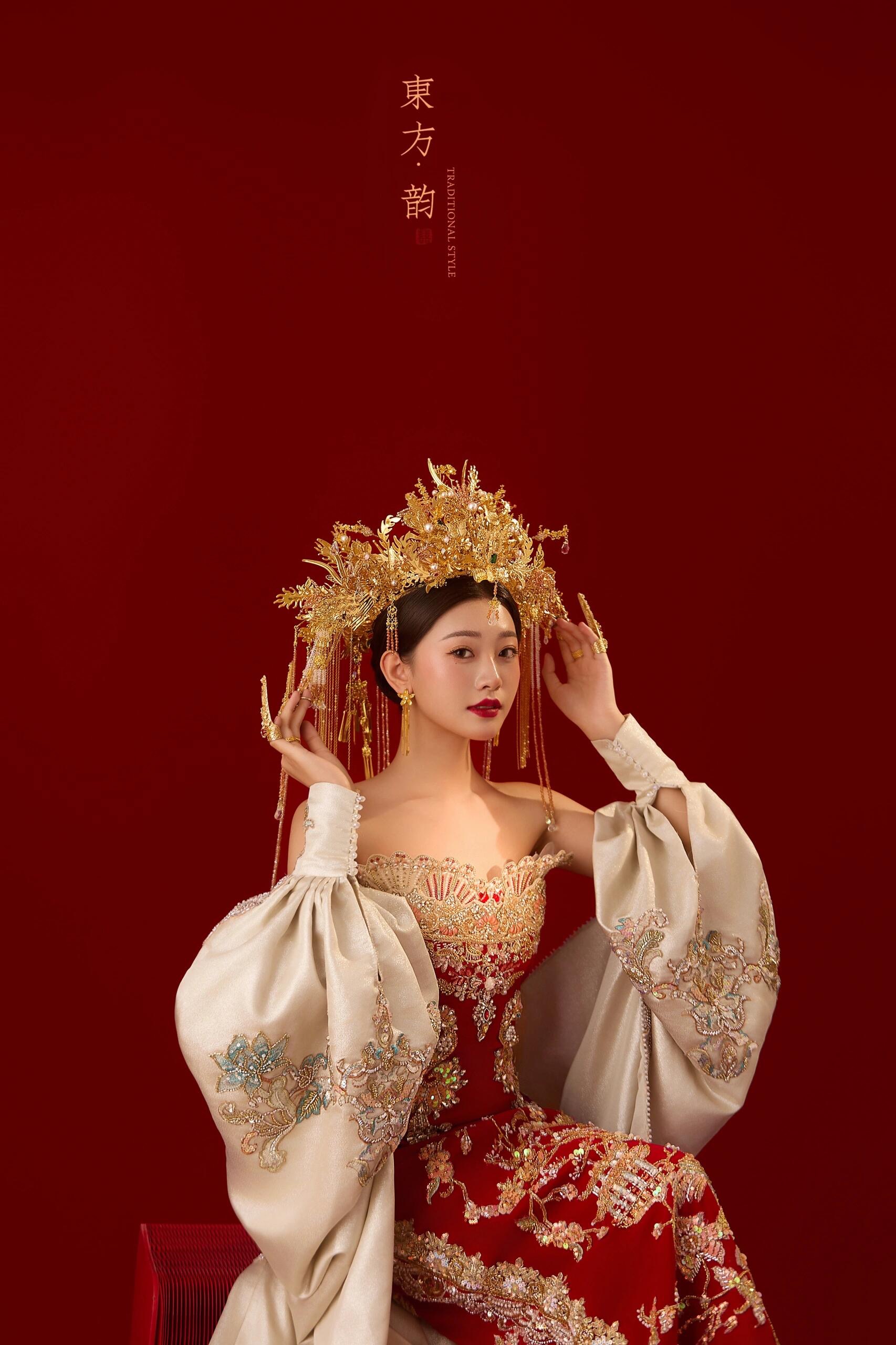 新中式风格内景婚纱照