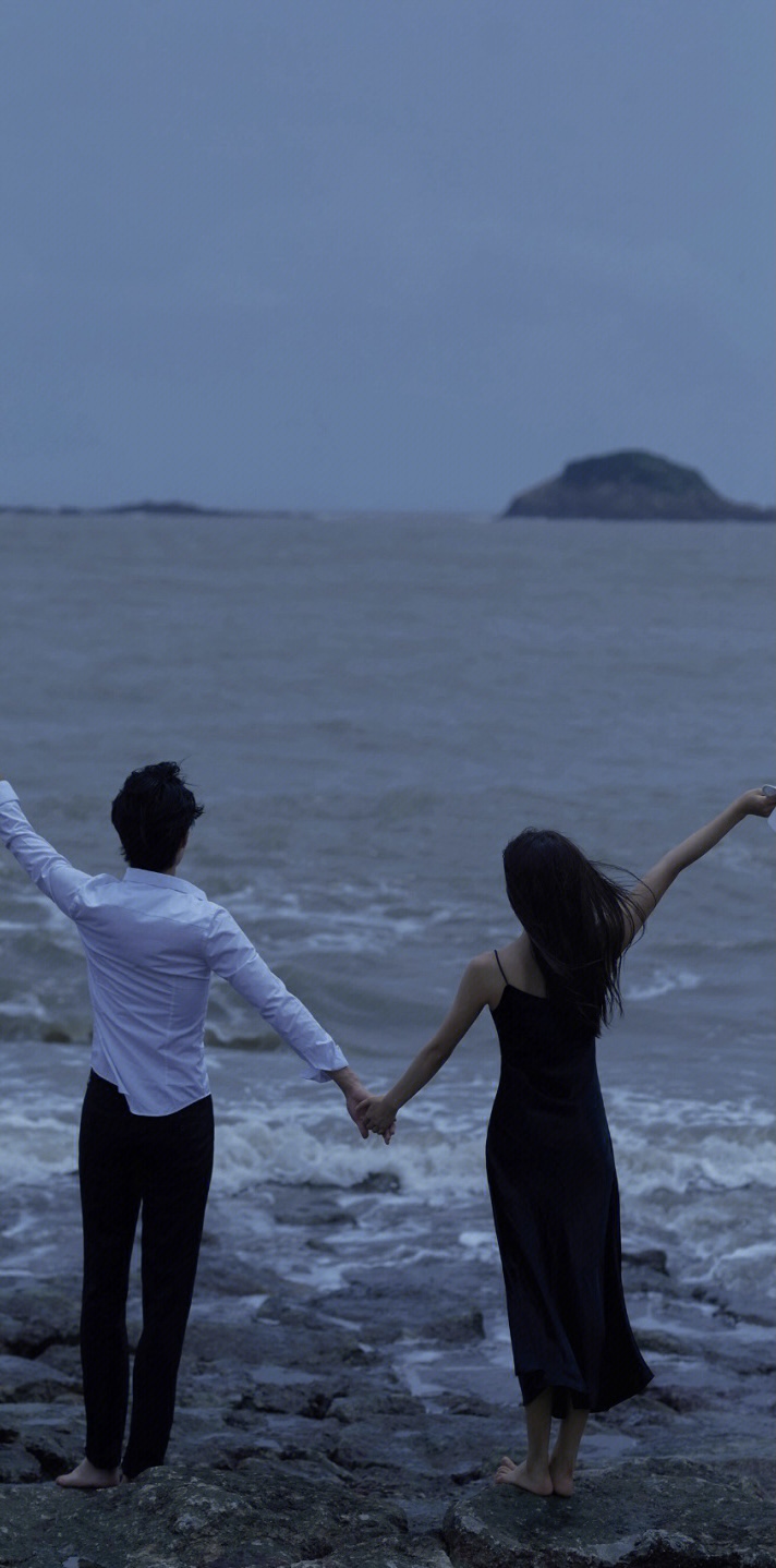 电影感海景婚纱照