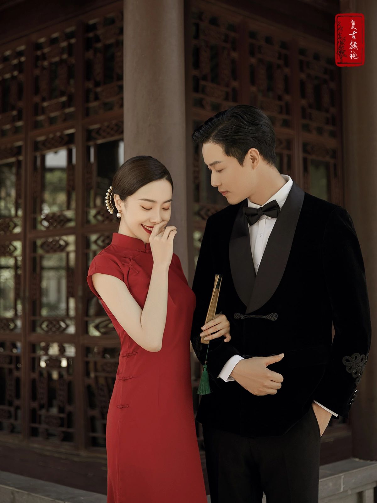旗袍苏式园林婚纱照