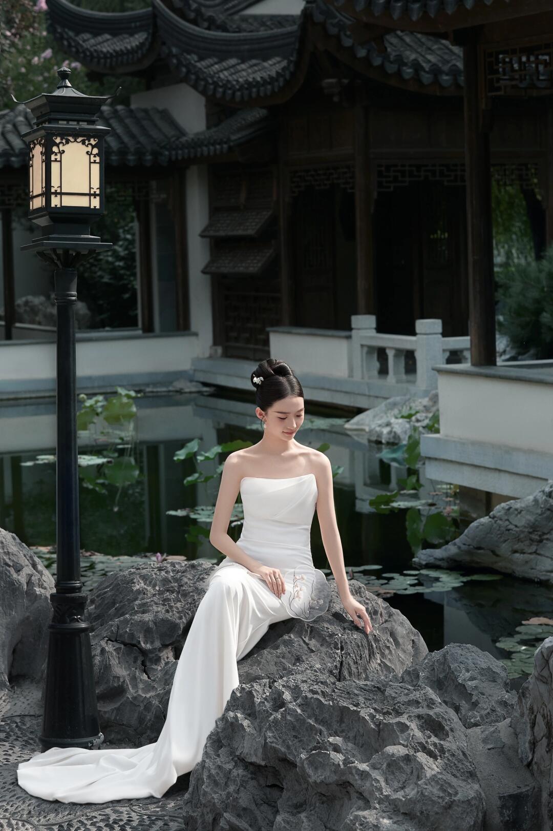 苏式复古园林婚纱照