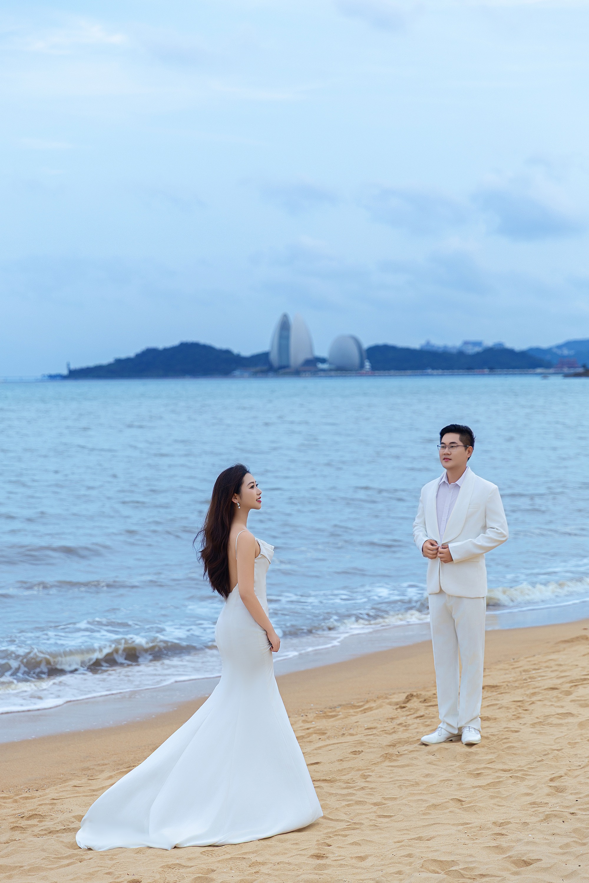 海景沙滩婚纱照拍摄