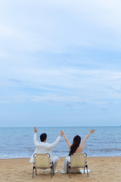 海景沙滩婚纱照拍摄
